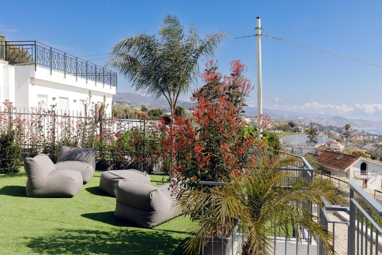 Villa La Matta Apartments And Luxury Suites Sanremo Exterior foto